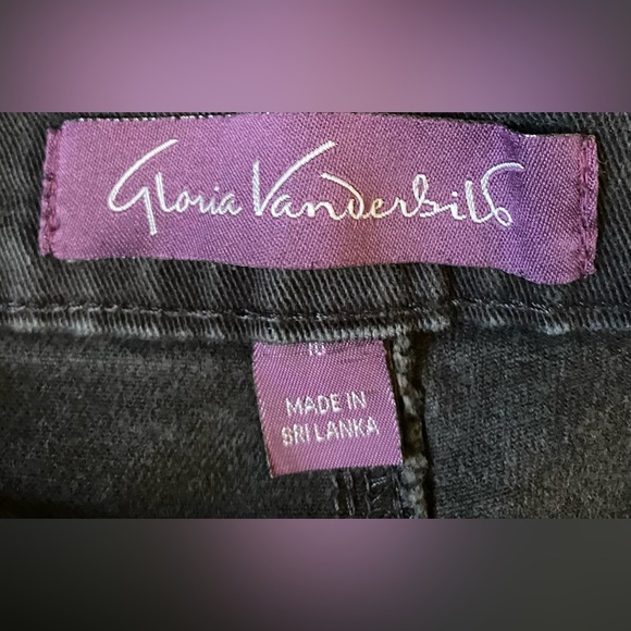 GLORIA VANDERBILT Amanda denim 5 pocket stretchy jeans black size 10 short - Picture 2 of 11